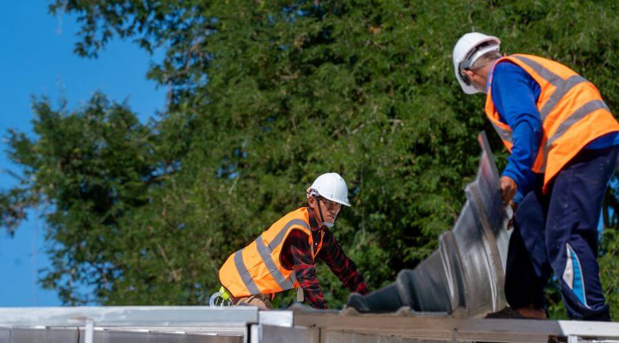 Professional new roof installation services in Algonquin, IL